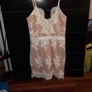 Charlotte Rouse tan with white lace dress
